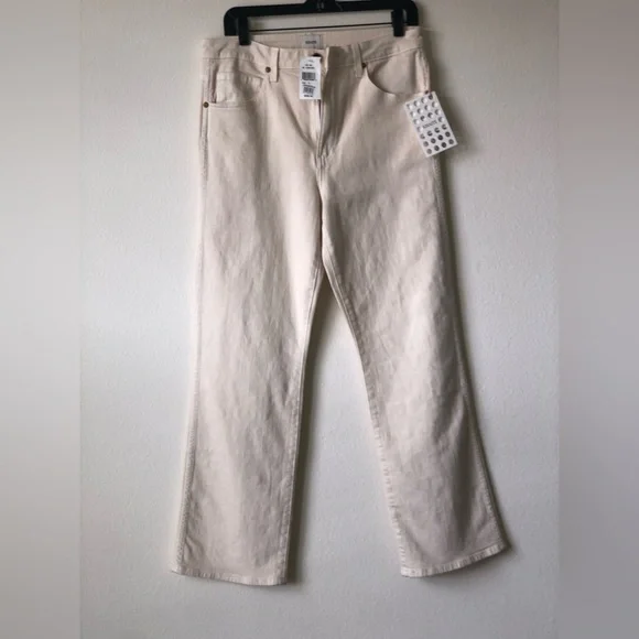 Khaite Cream Straight-Leg ankle slight flare Jeans - Picture 2 of 8